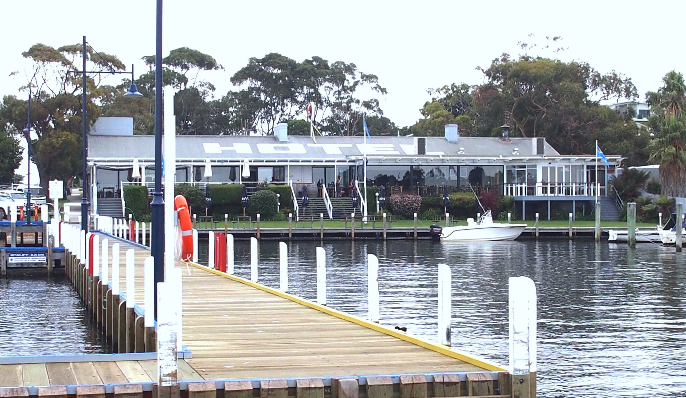 Metung Hotel, Metung, 2016